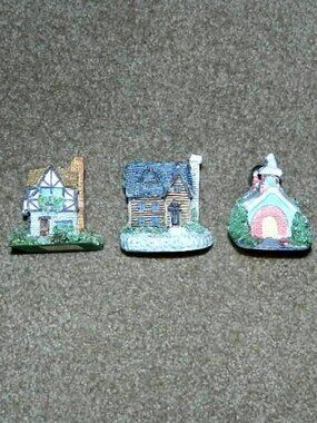 CORNWALL COTTAGES Welcome Inn Cricket Cottage and Stonecreek School